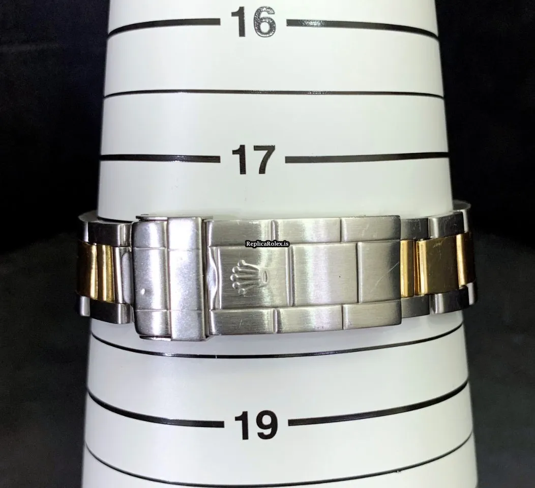 Pleasing Fake Rolex Submariner Date 16803 Caliber 3035 Automatic Movement 40mm Gold/steel Case Mens/unisex Watch - Image 7