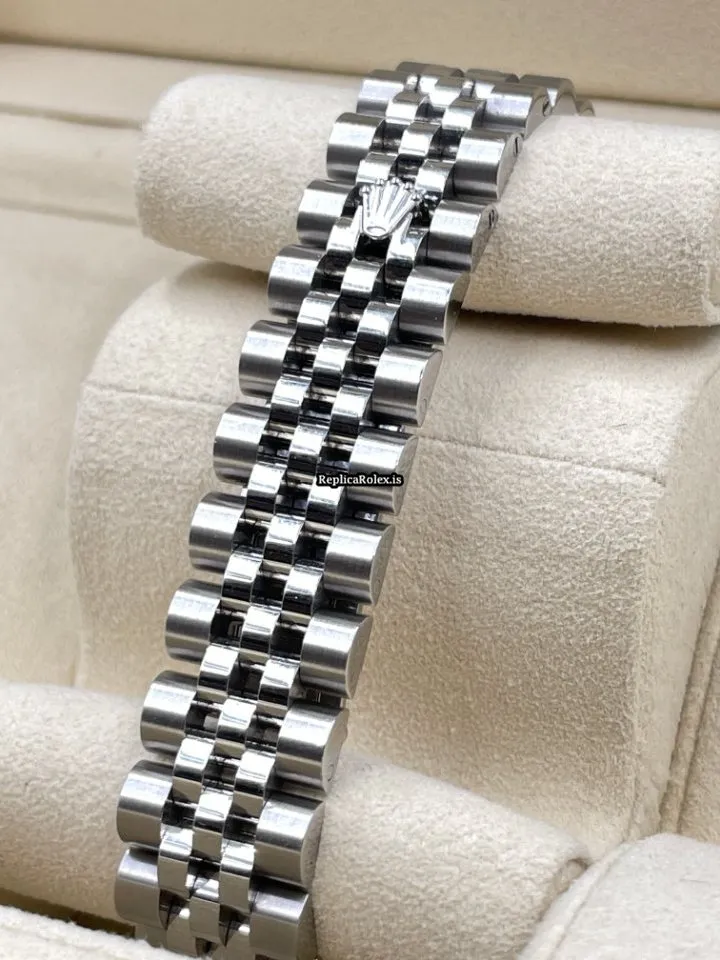 Swiss Fake Rolex Lady-datejust 178274 Caliber 2235 Automatic Movement 31mm Gold/steel Case Womens Watch - Image 7