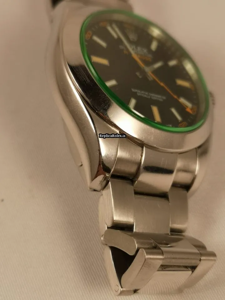 Reliable Fake Rolex Milgauss 116400gv Caliber 3131 Automatic Movement 40mm Steel Case Mens/unisex Watch - Image 4