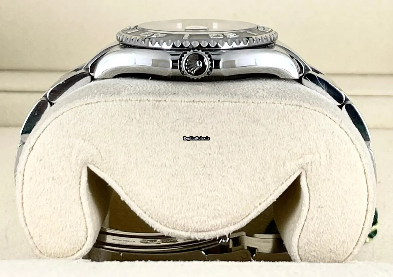 Attractive Copy Rolex Yacht-master 168622 Caliber 2235 Automatic Movement 35mm Steel Case Mens/unisex Watch - Image 5