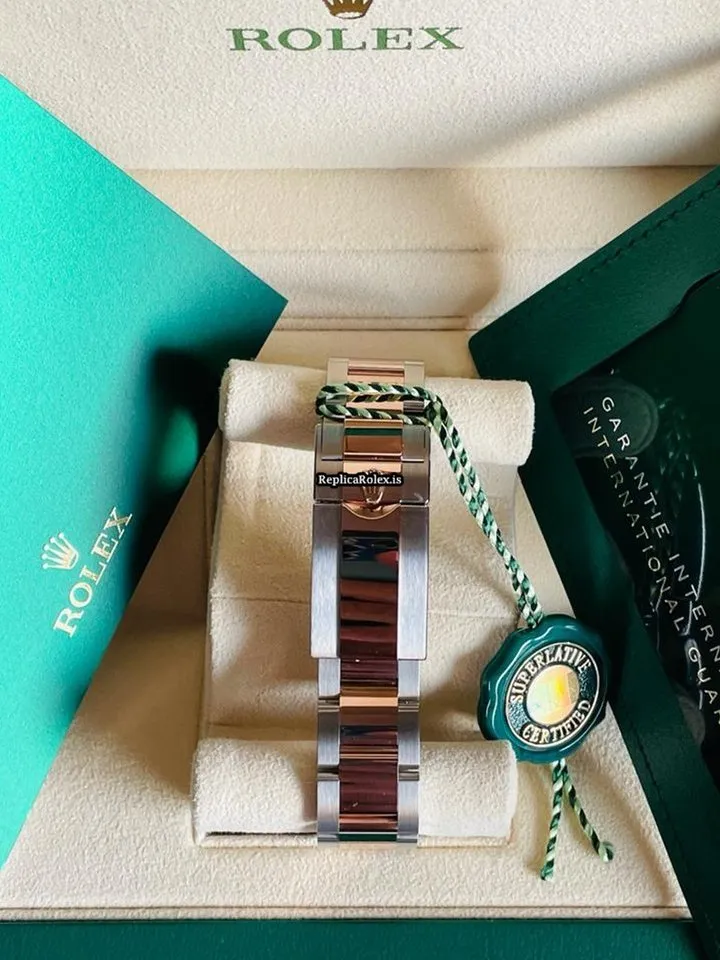 Top Fake Rolex Yacht-master 126621 Caliber 3235 Automatic Movement 40mm Gold/steel Case Mens/unisex Watch - Image 11