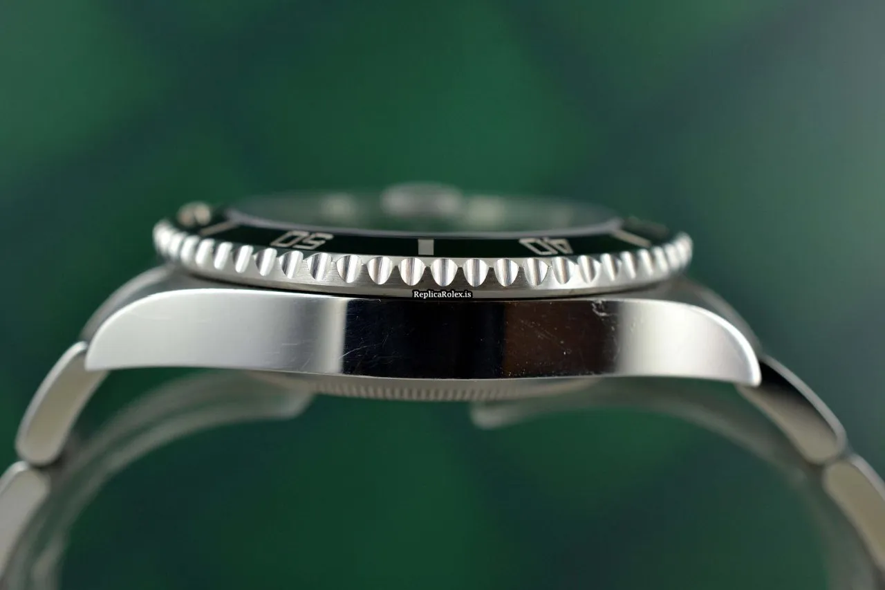 Distinctive Fake Rolex Submariner Date 116610ln Caliber 3135 Automatic Movement 40mm Steel Case Mens/unisex Watch - Image 7