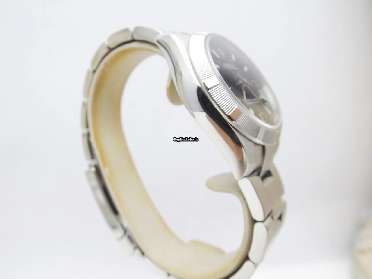 Appealing Fake Rolex Oyster Perpetual 177210 Automatic Movement 31mm Steel Case Womens Watch - Image 5