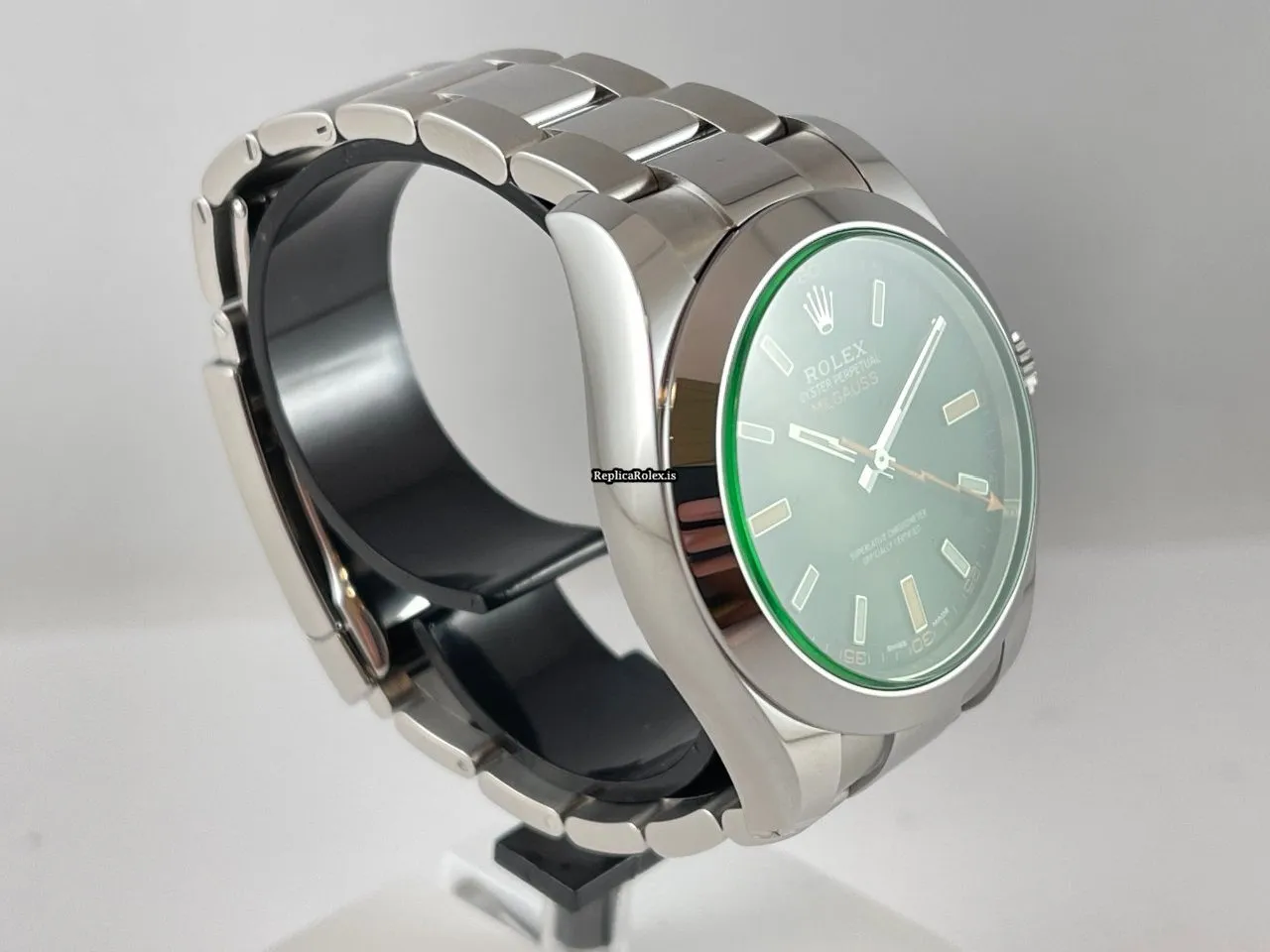 Reliable Copies Rolex Milgauss 116400gv Caliber 3131 Automatic Movement 40mm Steel Case Mens/unisex Watch - Image 2