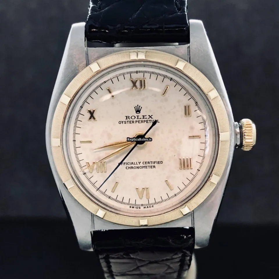 Pleasing Knockoff Rolex Bubble Back 5011 Automatic Movement 32mm Gold/steel Case Mens/unisex Watch - Image 2