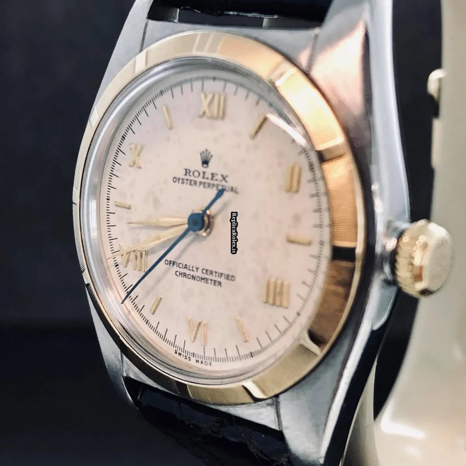 Pleasing Knockoff Rolex Bubble Back 5011 Automatic Movement 32mm Gold/steel Case Mens/unisex Watch - Image 6