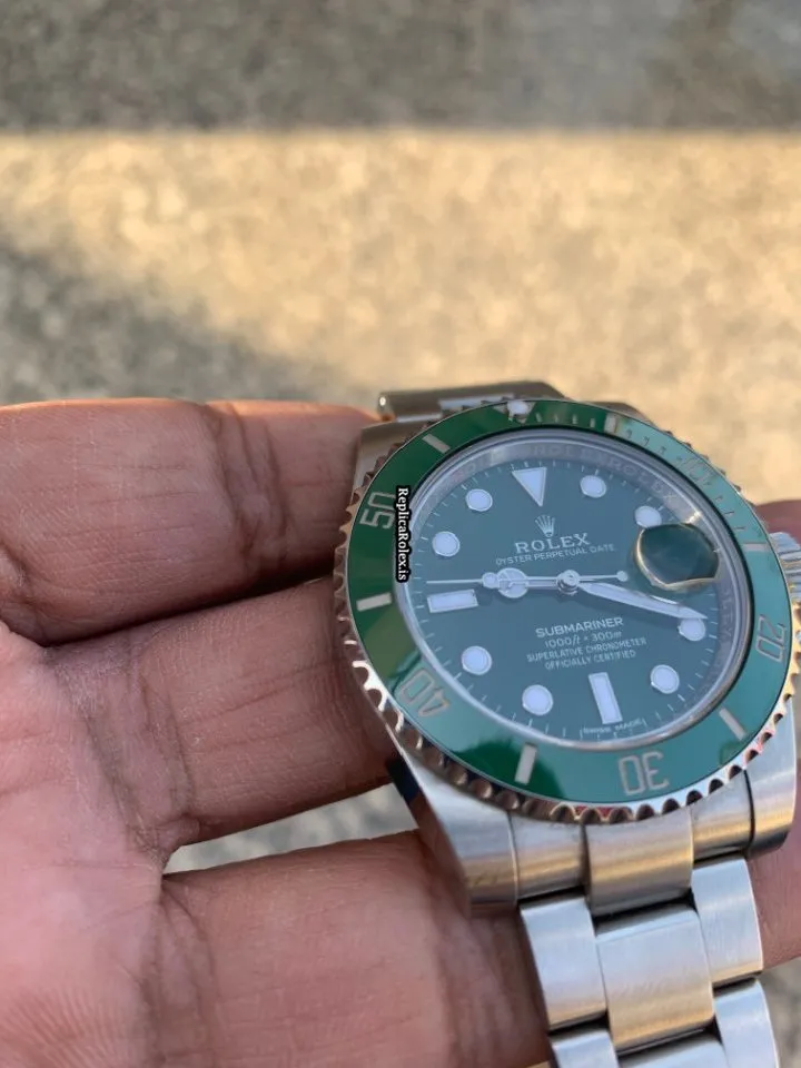 Wonderful Replica Rolex Submariner Date 116610lv Caliber 3135 Automatic Movement 40mm Steel Case Mens/unisex Watch