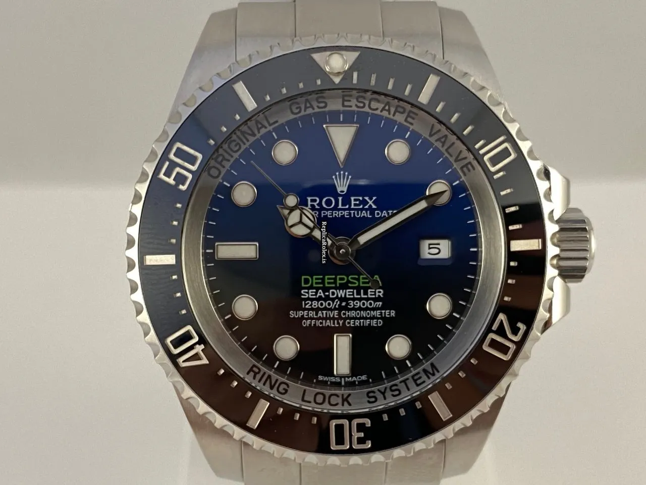 Wonderful Fake Rolex Sea-dweller Deepsea 116660 Caliber 3135 Automatic Movement 44mm Steel Case Mens/unisex Watch