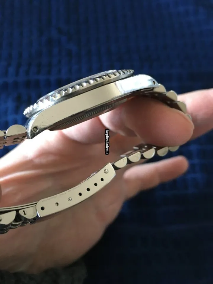 Marvellous Replica Rolex Gmt-master 16700 Caliber 3175 Automatic Movement 40mm Steel Case Mens/unisex Watch - Image 7