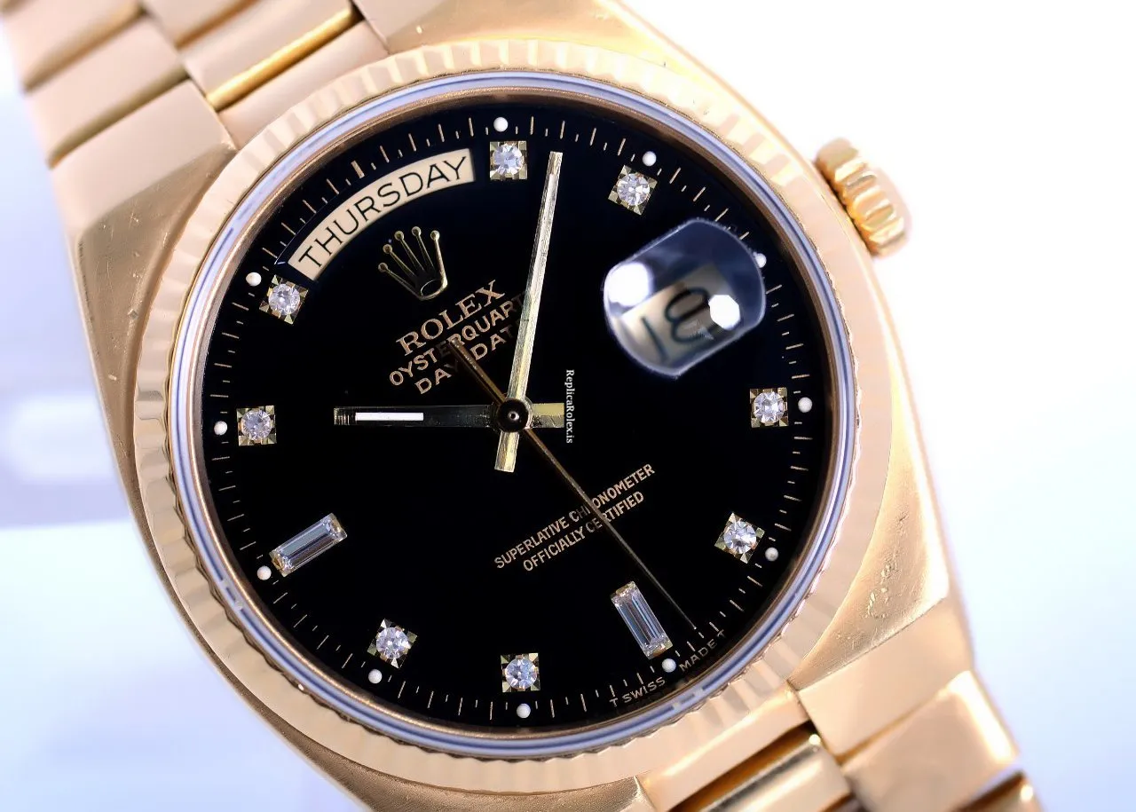 Luxury Fake Rolex Day-date Oysterquartz 19018 Quartz Movement 36mm Yellow Gold Case Mens/unisex Watch - Image 2