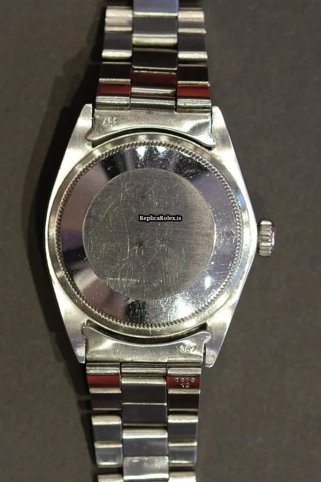 Great Fake Rolex Oyster Perpetual Date 1500 Caliber 1570 Automatic Movement 34mm Steel Case Mens/unisex Watch - Image 5