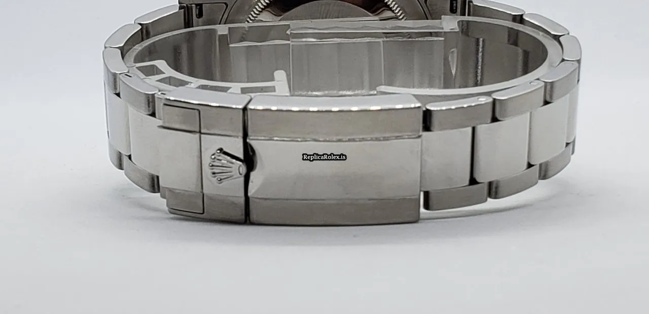 Wholesale Replica Rolex Gmt-master II 116710blnr Caliber 3186 Automatic Movement 40mm Steel Case Mens/unisex Watch - Image 6