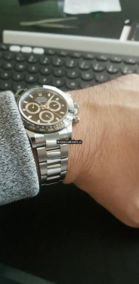 Best Replica Rolex Daytona 116500ln Caliber 4130 Automatic Movement 40mm Steel Case Mens/unisex Watch - Image 2