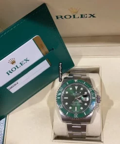 Perfect Replica Rolex Submariner Date 116610lv Caliber 3135 Automatic Movement 40mm Steel Case Mens/unisex Watch