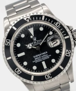 Beautiful Replica Rolex Submariner Date 1680 Caliber 1570 Automatic Movement 40mm Steel Case Mens/unisex Watch