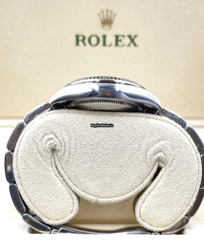 Discount Replica Rolex Oyster Perpetual 31 177234 Automatic Movement 31mm Steel Case Watch - Image 10