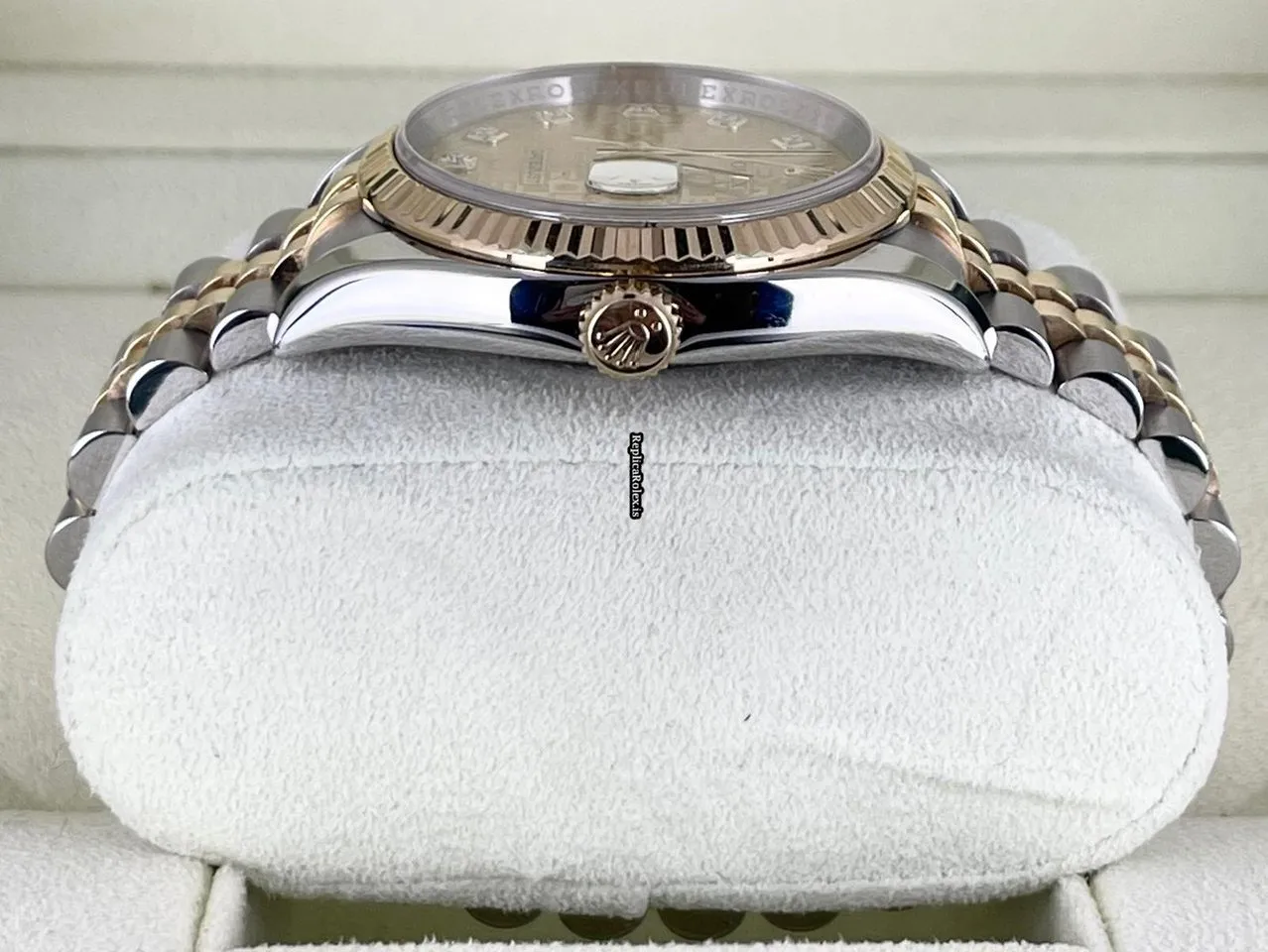 Inexpensive Replica Rolex Datejust 116233 Caliber 3135 Automatic Movement 36mm Gold/steel Case Mens/unisex Watch - Image 4