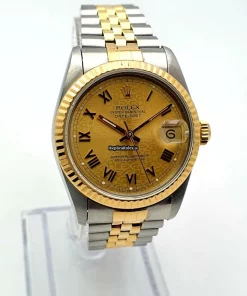 Distinctive Replica Rolex Lady-datejust 68273 Caliber 2135 Automatic Movement 31mm Gold/steel Case Womens Watch