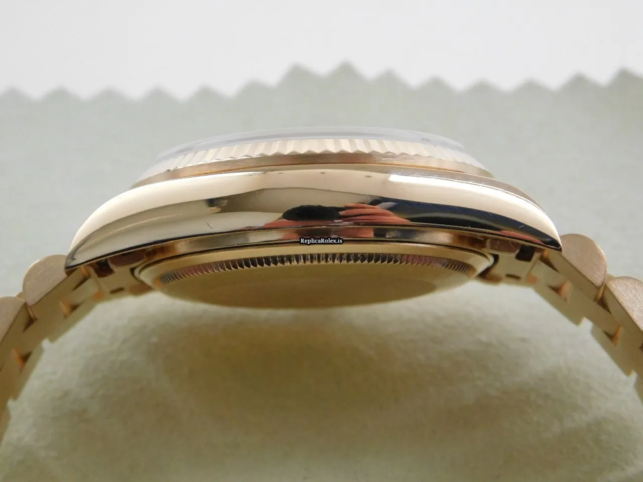 Amazing Imitation Rolex Day-date 36 18038 Caliber 3055 Automatic Movement 36x44mm Yellow Gold Case Mens/unisex Watch - Image 11