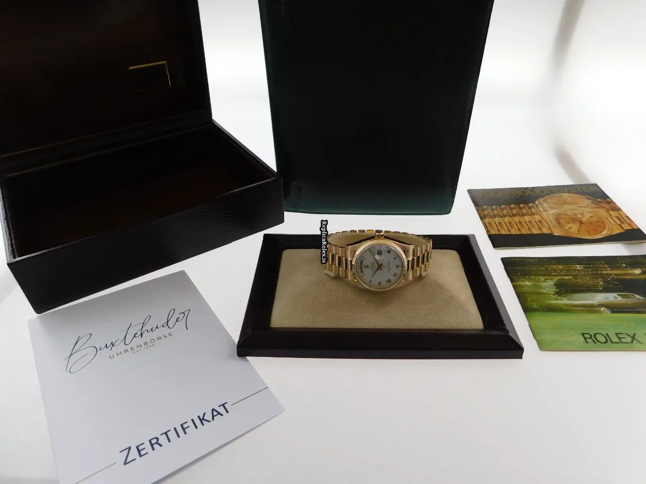 Amazing Imitation Rolex Day-date 36 18038 Caliber 3055 Automatic Movement 36x44mm Yellow Gold Case Mens/unisex Watch - Image 2