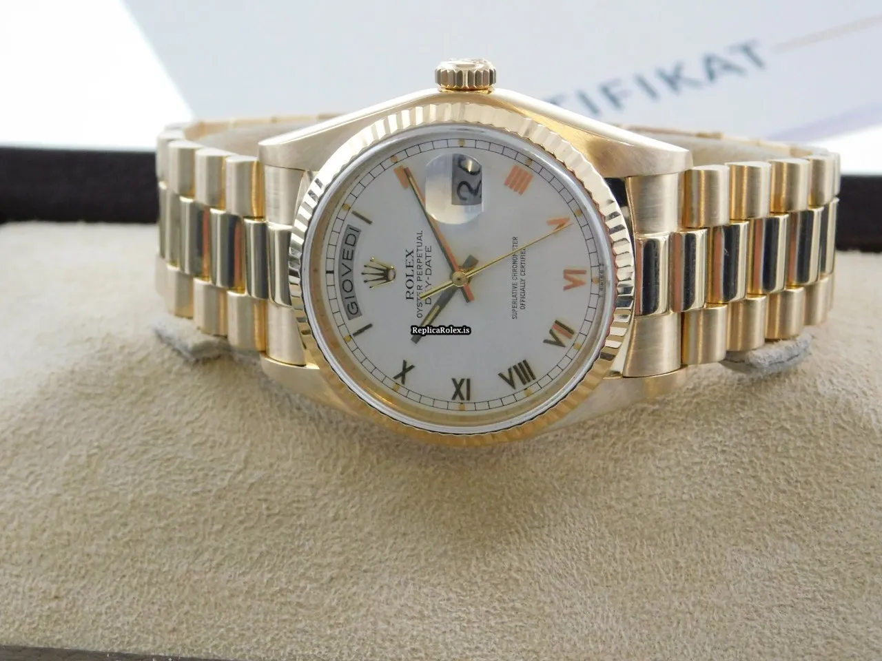 Amazing Imitation Rolex Day-date 36 18038 Caliber 3055 Automatic Movement 36x44mm Yellow Gold Case Mens/unisex Watch - Image 3