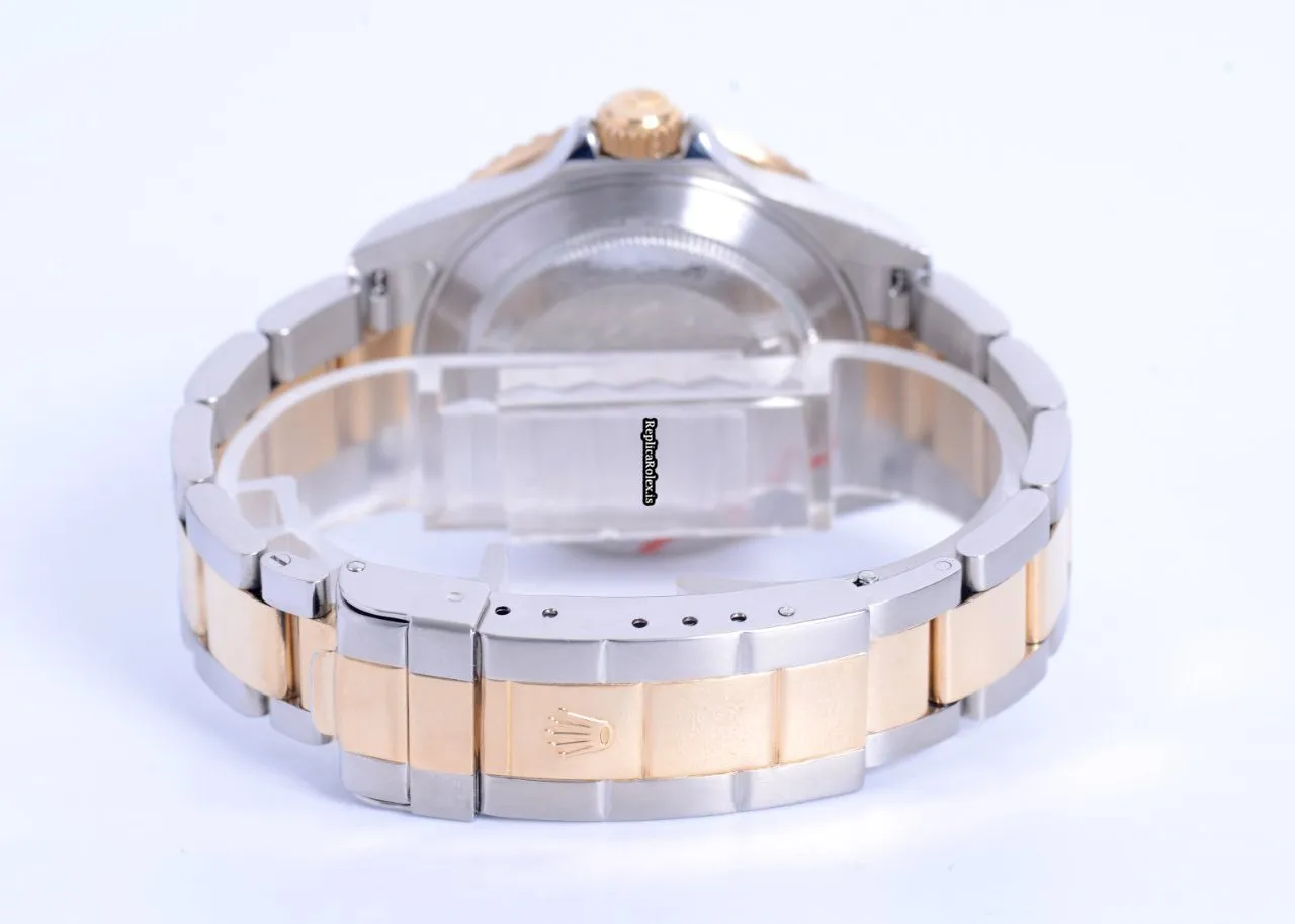 1:1 Fake Rolex Submariner Date 16613 Caliber 3135 Automatic Movement 40mm Gold/steel Case Mens/unisex Watch - Image 4