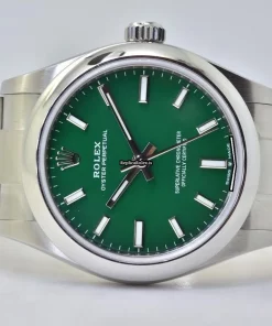 Top Replica Rolex Oyster Perpetual 31 124200 Automatic Movement 31mm Steel Case Mens/unisex Watch