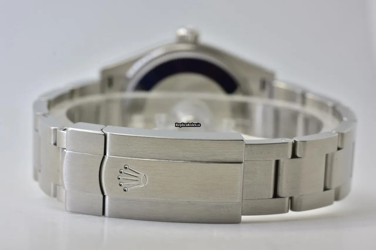 Top Replica Rolex Oyster Perpetual 31 124200 Automatic Movement 31mm Steel Case Mens/unisex Watch - Image 6