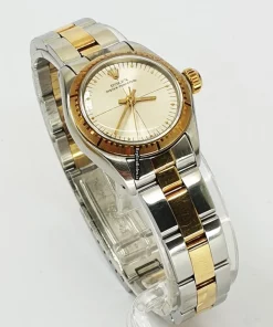 Remarkable Replica Rolex Oyster Perpetual 6724 Automatic Movement 26mm Yellow Gold Case Womens Watch