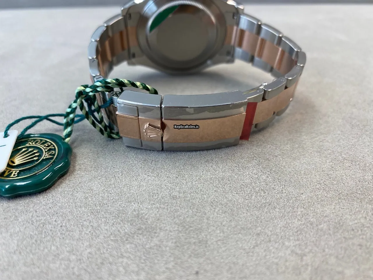 Well Made Replica Rolex Yacht-master 40 126621 Caliber 3235 Automatic Movement 40mm Gold/steel Case Mens/unisex Watch - Image 8