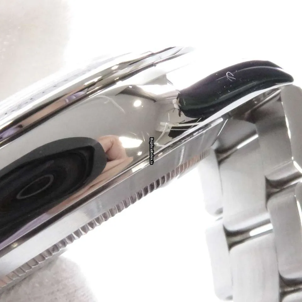 Neat Fake Rolex Daytona 116520 Caliber 4130 Automatic Movement 40mm Steel Case Mens/unisex Watch - Image 9