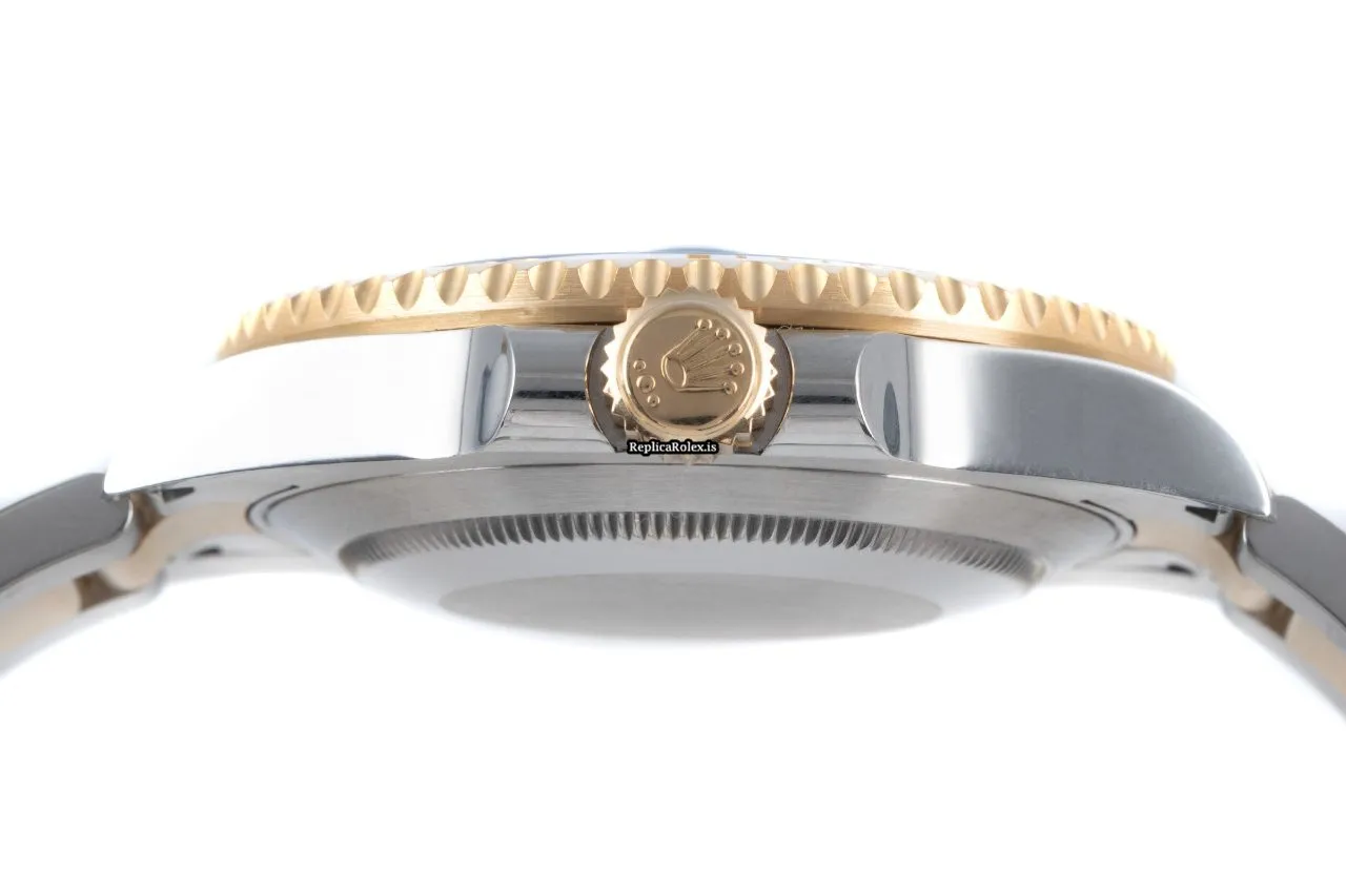 Excellent Replica Rolex Submariner Date 116613lb Caliber 3135 Automatic Movement 40mm Gold/steel Case Mens/unisex Watch - Image 9