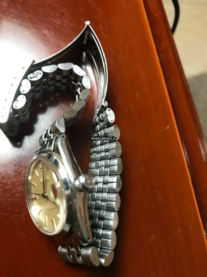 Popular Fake Rolex Oyster Precision 6466 Caliber 1215 Manual Winding Movement 31x34mm Steel Case Mens/unisex Watch - Image 2