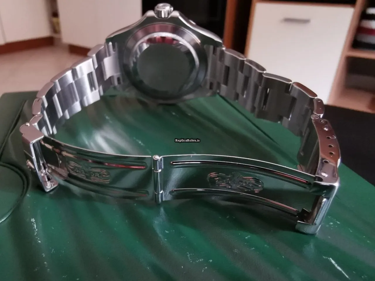 Attractive Fake Rolex Yacht-master 40 16622 Caliber 3135 Automatic Movement 40mm Steel Case Mens/unisex Watch - Image 2