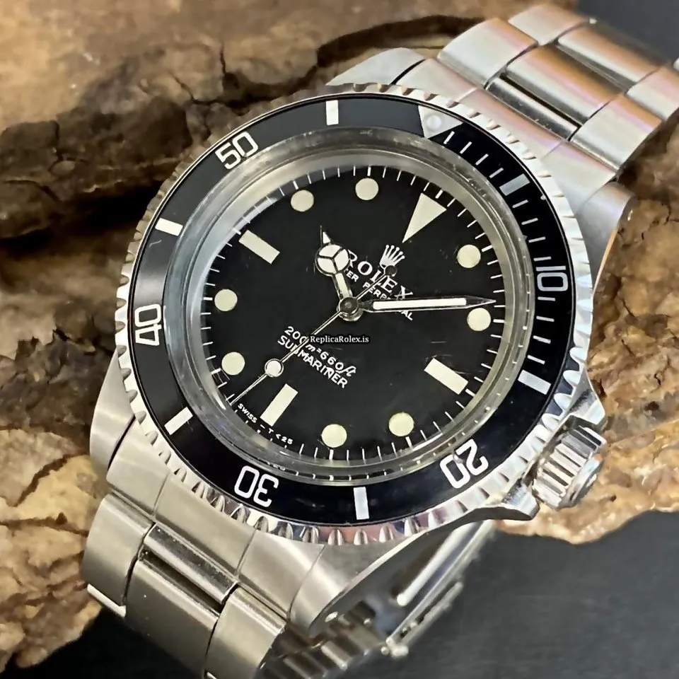 Exquisite Replicas Rolex Submariner 5513 Automatic Movement 40mm Steel Case Watch