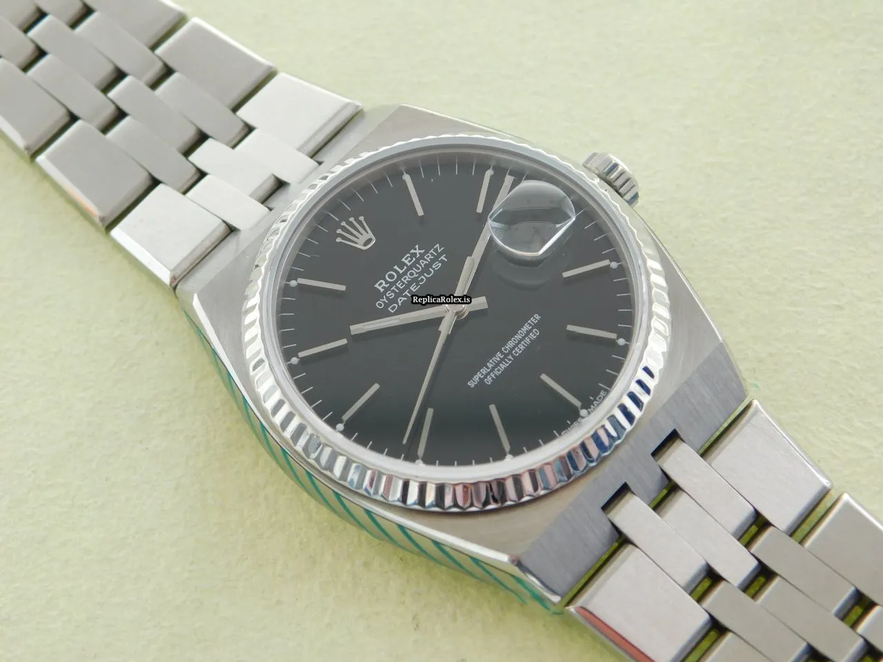 Lovely Replicas Rolex Datejust Oysterquartz 17014 Caliber 5035 Quartz Movement 36x41,5mm Steel Case Mens/unisex Watch