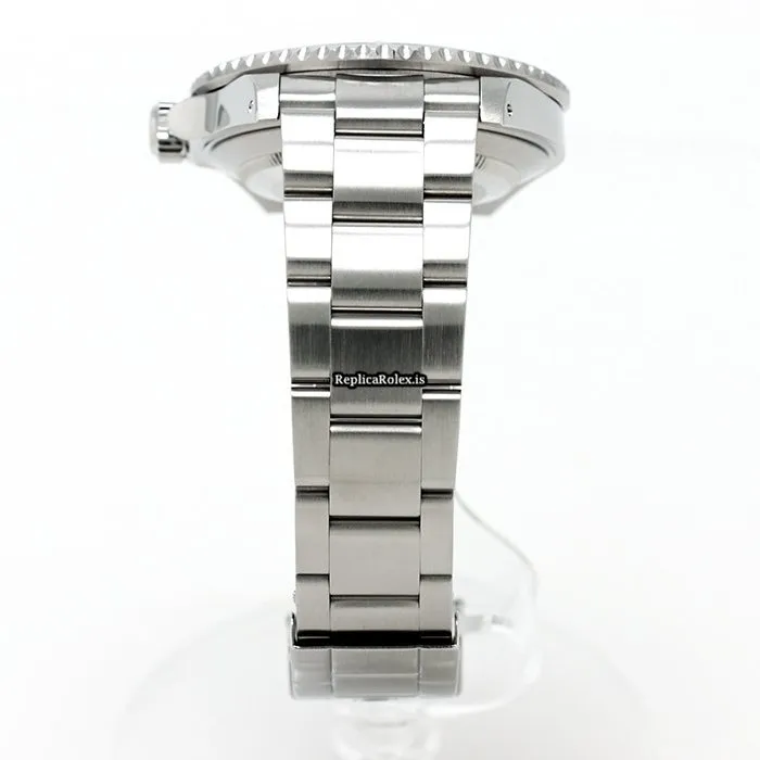 Reliable Replica Rolex Submariner Date 16610 Caliber 3135 Automatic Movement 40mm Steel Case Watch - Image 11