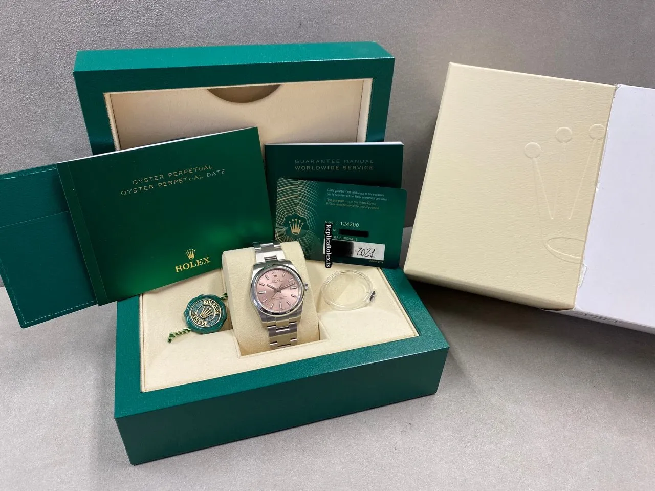 Fantastic Fake Rolex Oyster Perpetual 34 124200 Caliber 2232 Automatic Movement 34mm Steel Case Mens/unisex Watch - Image 10