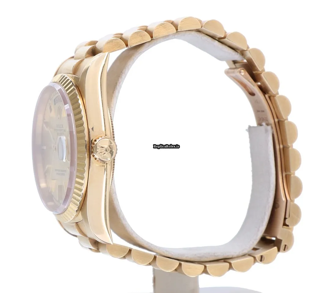 Unique Fake Rolex Day-date 36 18238 Caliber 3155 Automatic Movement 36mm Yellow Gold Case Mens/unisex Watch - Image 3