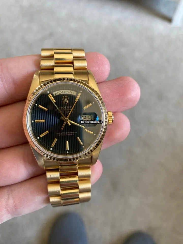Attractive Imitation Rolex Day-date 36 18238 Caliber 3155 Automatic Movement 36mm Yellow Gold Case Mens/unisex Watch - Image 2