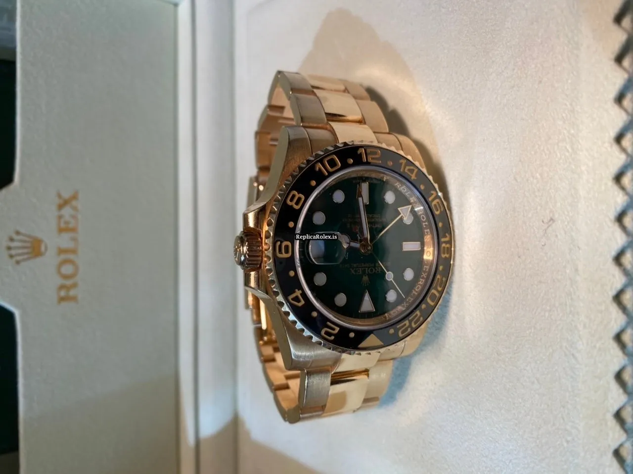 Wonderful Replica Rolex Gmt-master II 116718ln Caliber 3186 Automatic Movement 40mm Yellow Gold Case Mens/unisex Watch - Image 5