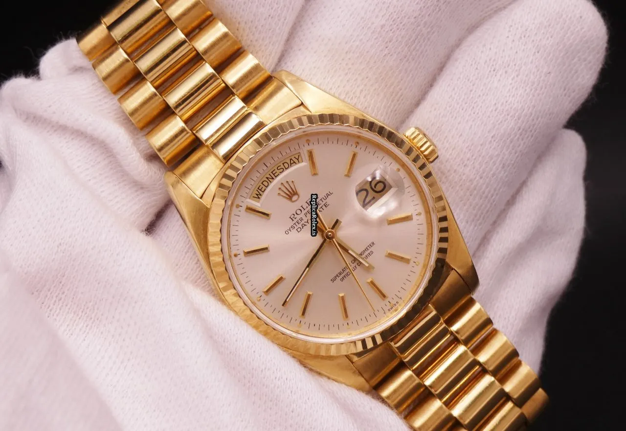 Wholesale Replica Rolex Day-date 36 18038 Caliber 3055 Automatic Movement 36mm Yellow Gold Case Mens/unisex Watch - Image 3