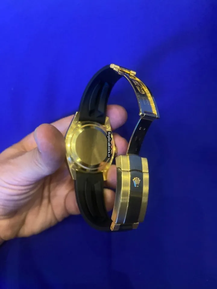 Aaa Fake Rolex Sky-dweller 326238-0007 Caliber 9001 Automatic Movement 42mm Yellow Gold Case Mens/unisex Watch - Image 2