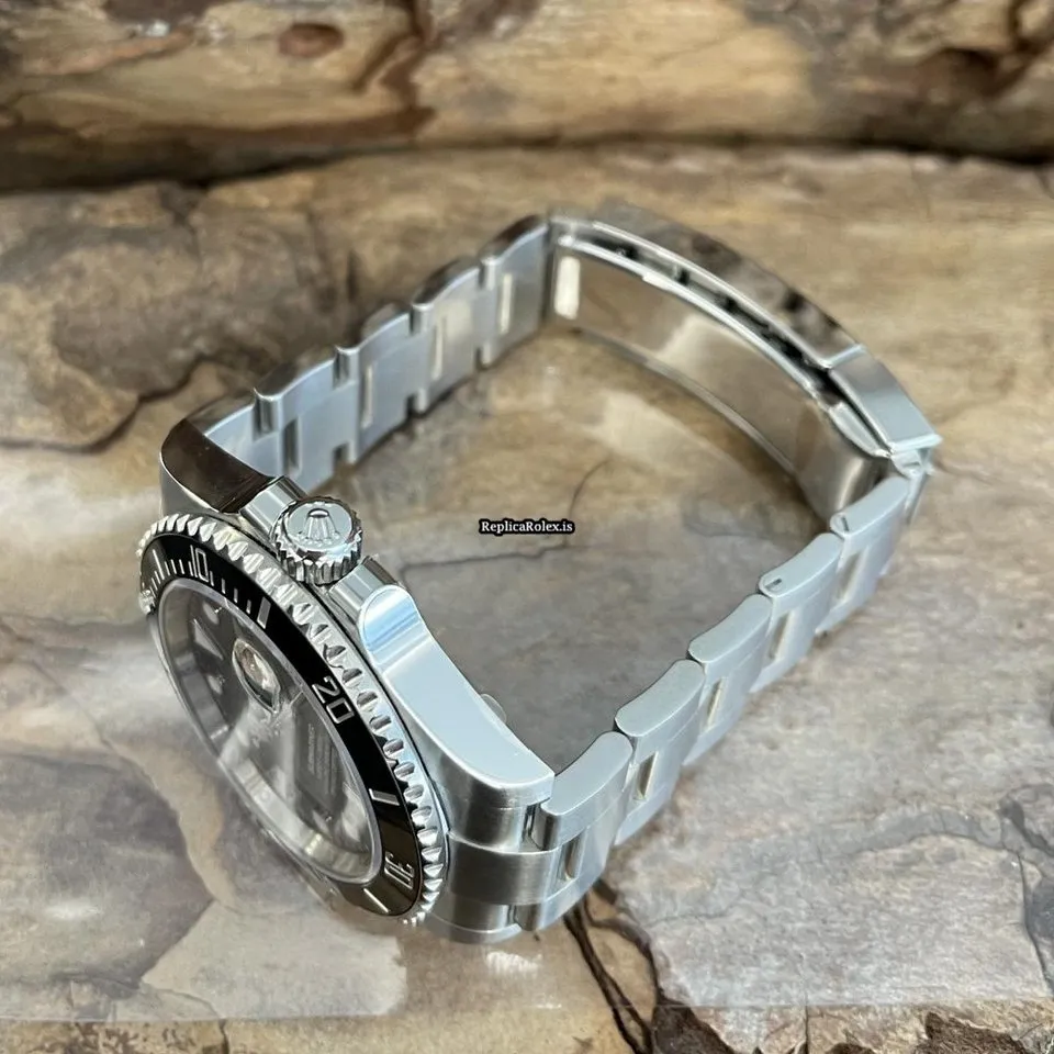 Fabulous Knockoff Rolex Submariner Date 126610ln Automatic Movement 41mm Steel Case Watch - Image 3