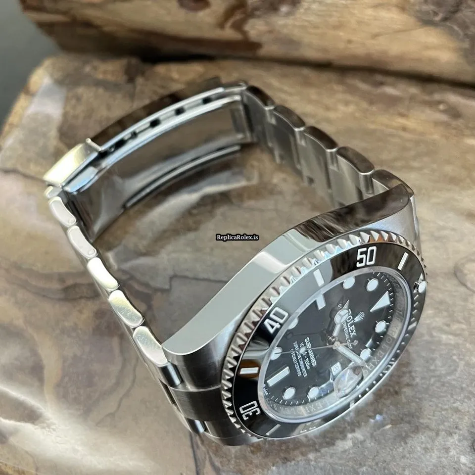 Fabulous Knockoff Rolex Submariner Date 126610ln Automatic Movement 41mm Steel Case Watch - Image 4