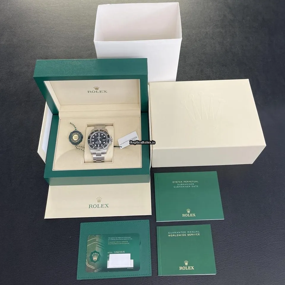 Fabulous Knockoff Rolex Submariner Date 126610ln Automatic Movement 41mm Steel Case Watch - Image 7