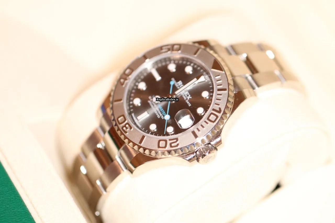 Fantastic Replica Rolex Yacht-master 37 268622 Caliber 2236 Automatic Movement 37mm Steel Case Mens/unisex Watch - Image 2