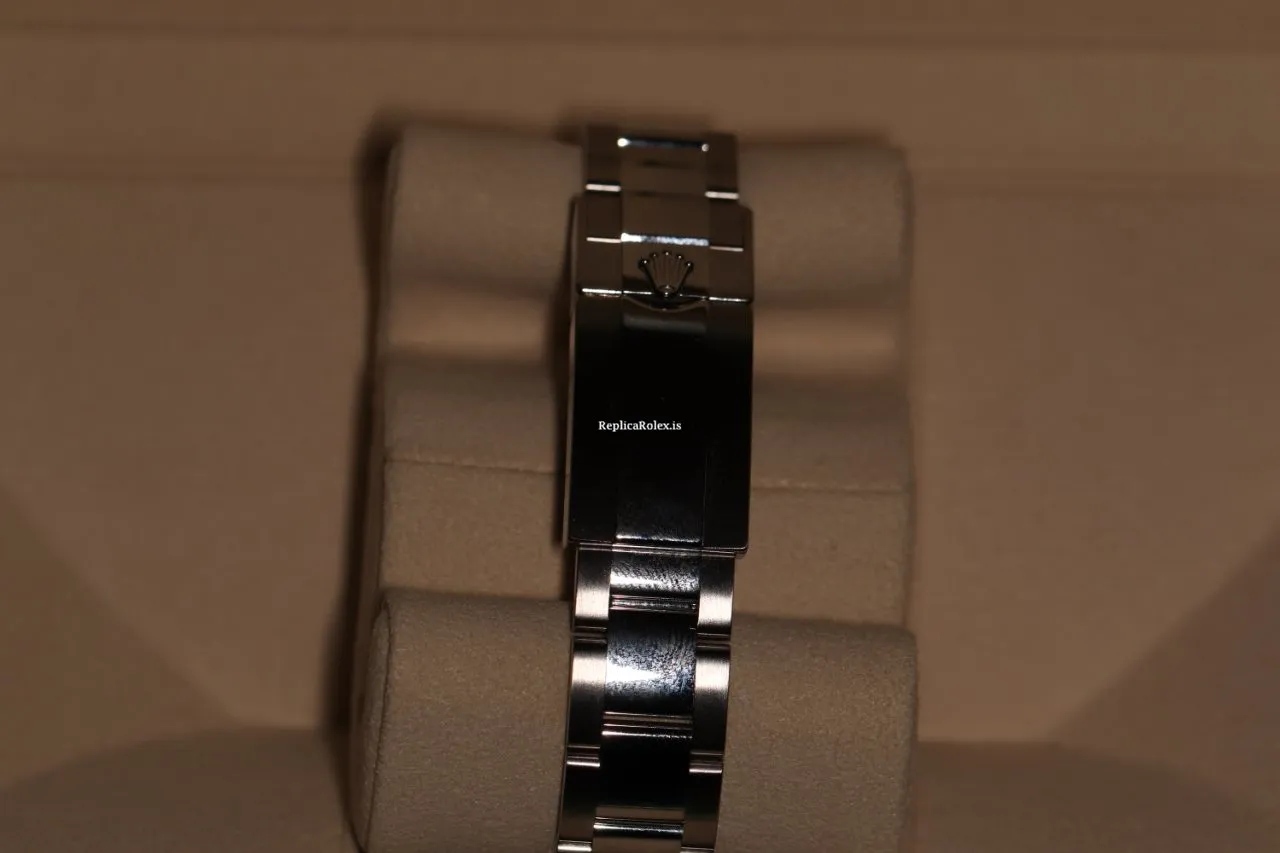 Fantastic Replica Rolex Yacht-master 37 268622 Caliber 2236 Automatic Movement 37mm Steel Case Mens/unisex Watch - Image 7