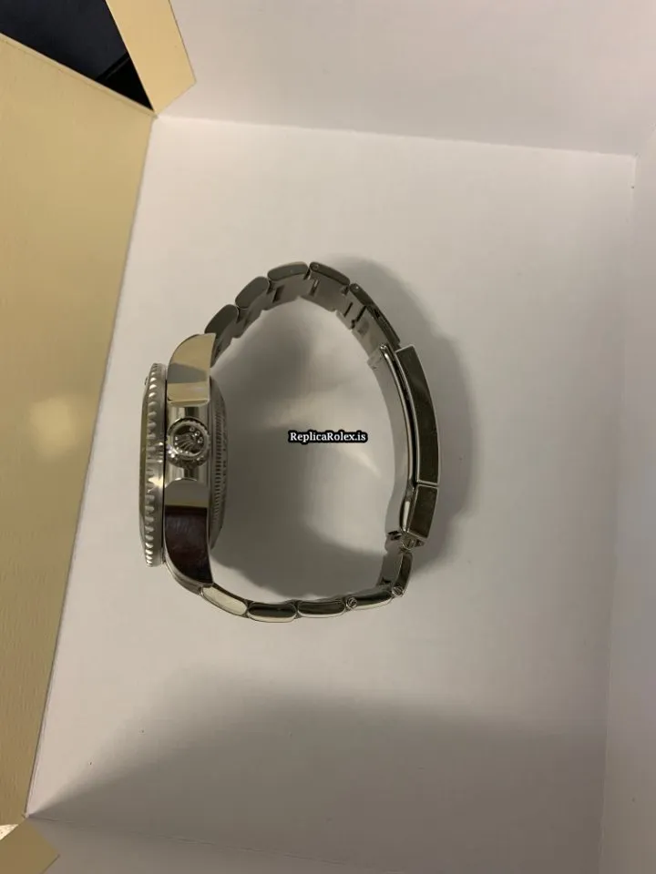 Wonderful Replica Rolex Sea-dweller 126600 Caliber 3235 Automatic Movement 43mm Steel Case Mens/unisex Watch - Image 2