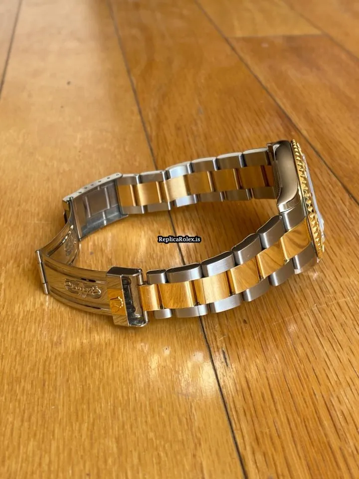 Terrific Copies Rolex Yacht-master 40 16623 Caliber 3135 Automatic Movement 40mm Gold/steel Case Mens/unisex Watch - Image 8